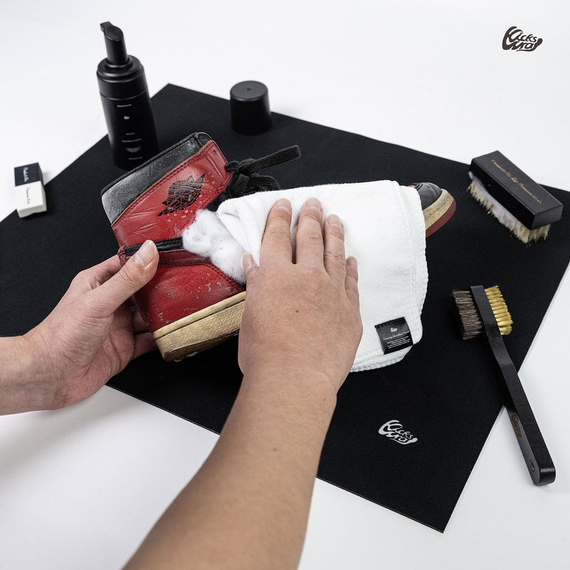 Cleaning Microfiber Towel - KicksWrap®︎ (キックスラップ)