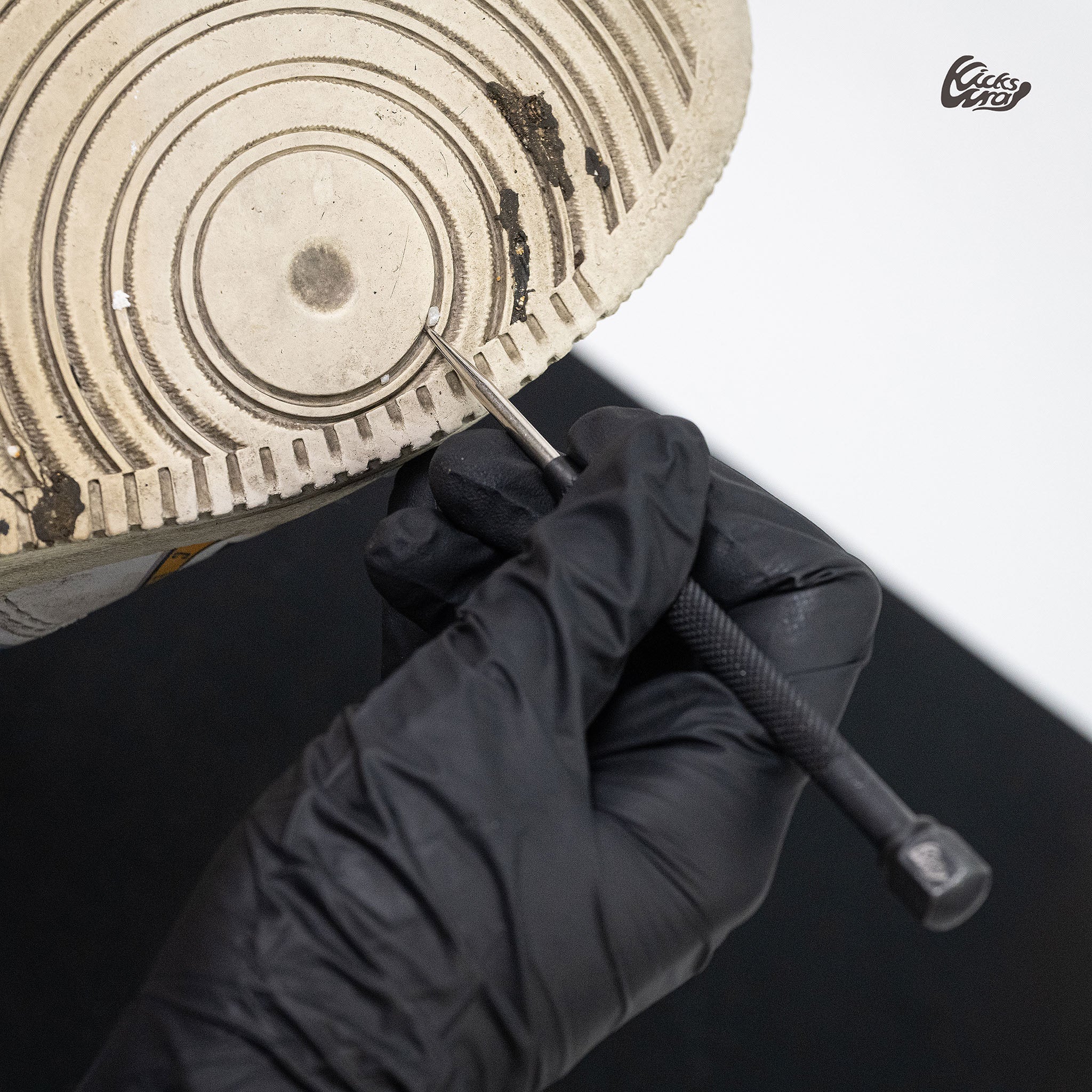 Stone Picker - KicksWrap®︎